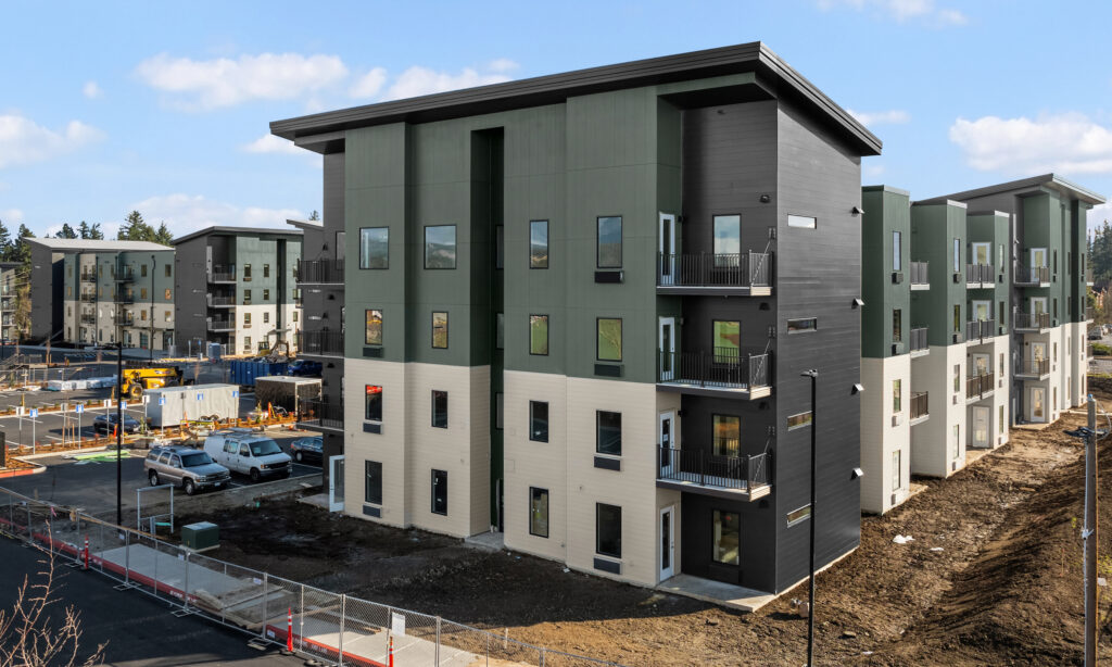 Four-story Oliveen building during construction